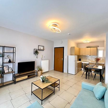 P Deluxe Suites Β4 Michaniona Dış mekan fotoğraf